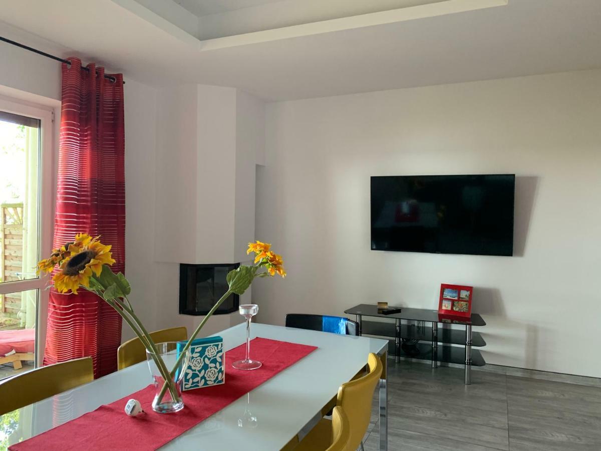 Yacht Club Apartamenty Radzyn Bagian luar foto